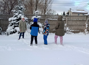 Pada śnieg, pada śnieg ...