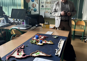 Wypukła mapa świata.