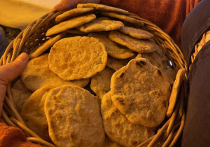 Wypieczone podpłomyki.