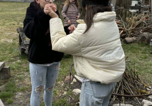 Zajęcia ruchowe na powietrzu.