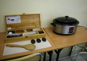 Stanowisko do masażu gorącymi kamieniami